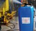 bidon de 20 litros color azul que contiene desengrasante industrial