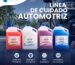 Galones con productos de limpieza automotriz biodegradables